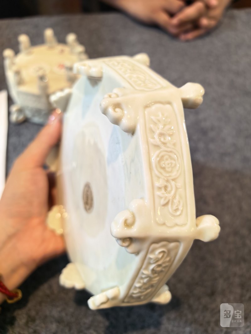明 德化窑马可波罗熏香炉 - 图8